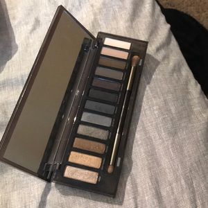Naked urban decay smoky eyeshadow